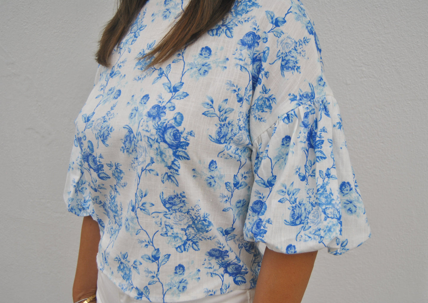 Blue Floral Puff Sleeve Top
